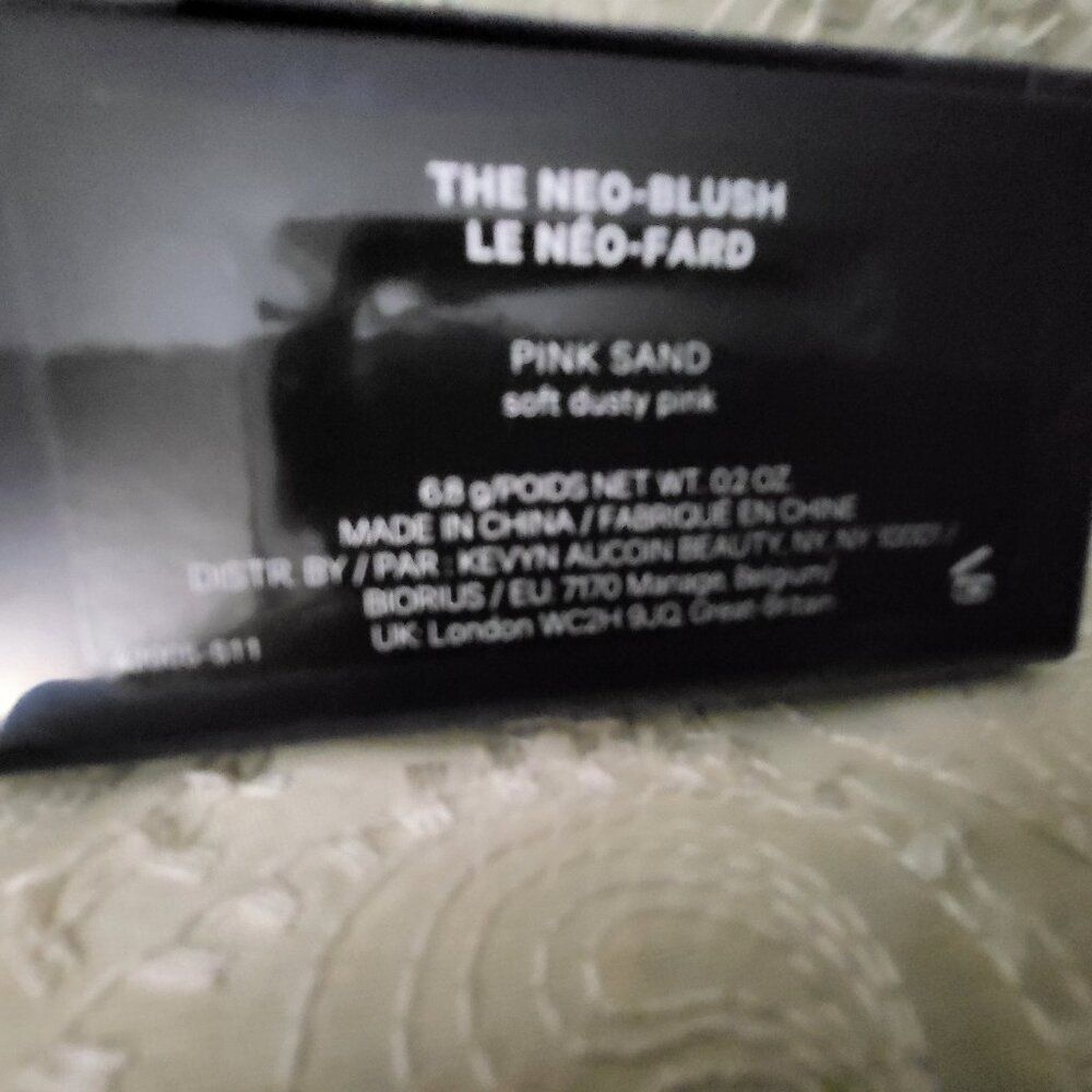 Kevin  Aucoin Blush PINK SAND - Picture 3 of 3